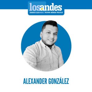 El espejo roto: ¿Por qué la democracia muere sin Periodismo? | Por: Alexander González