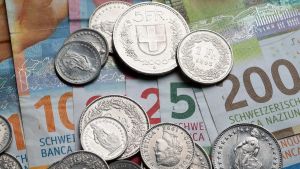 Alle liegen allen auf der Tasche