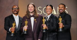 Chalamet punito, un film snobbato e uno pseudo Bergman. Paul Thomas Anderson fa il pieno |