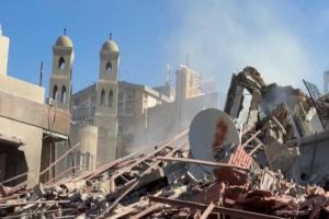 المسيحُ يجمعنا وهو يأبى لنا الركوع