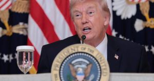 Uz ovako iracionalnog Trumpa i NATO postaje besmislen