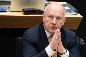 Kai Wegner: Der Regierende, der sich wegduckt