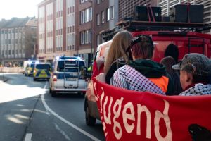 Verfassungsschutz warnt vor Linksextremist:innen. Das Wasser ist nass.