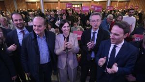 Schlein a Napoli: «Si voti NO alla riforma dannosa per i cittadini»