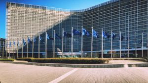 Europa quiere cambiar las reglas de la PAC, clave para Asturias: pretende que los Estados tengan más protagonismo en el reparto