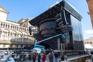 Battiti Live a Ferrara: cittadini e commercianti tra speranze e dubbi