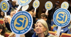 La slavina prodiana. Magistrelli, De Castro e Papini: gli ulivisti per il Sì