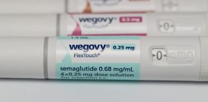 What is ‘eye stroke’ and why has it been linked to weight loss injections?