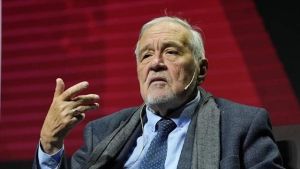 İLBER ORTAYLI DA FENADAN BEKAYA GÖÇTÜ