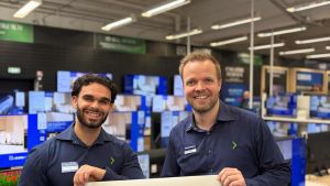 Pludselig donerede kunde 130.000 kroner i Elgiganten Randers: - Det er de samtal...