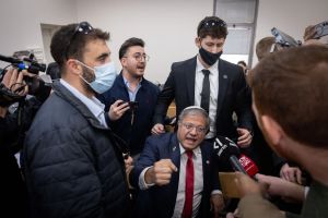 Judge sets 5-day deadline for Ben Gvir to promote officer involved in PM’s trial