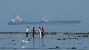 The FT View. America’s war on Iran is a gift to Vladimir Putin