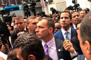 Cuando la oposiciÃ³n se equivoca de adversario, por Luis Ernesto Aparicio M.