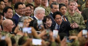 Takaichi non sa come dire a Trump che il Giappone non manderà navi a Hormuz