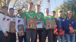 Atletica leggera - Strada. Parco Alpi Apuane vince ad Aosta. La staffetta biancoverde domina