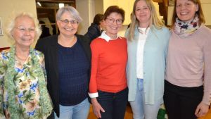 Sieglinde Löffler ist seit mehr als 50 Jahren Sängerin im Kirchenchor St. Silvester