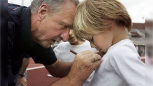 Johan Cruijff overleed tien jaar geleden. ‘Hij was spiritueel op een intuïtieve, vrijzinnige manier’