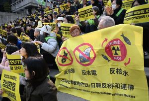 Risks of Nuclear Power Plant Disasters Overlooked Amid Fears of Nuclear Weapons