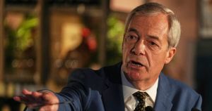 Grazie a Farage un leader di partito non è più responsabile di quel che dice