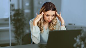 Gen Z Dated Less as Teens—Now It’s Showing Up in the Workplace