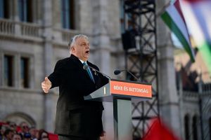 (POGLED) Šolanje à la Orbán