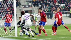 Rakow-Fiorentina 1-2. Missione europea compiuta: viola ai quarti di Conference contro il Crystal Palace /