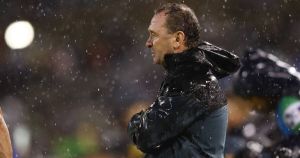 People in glass shithouses ... shouldn't open the window?