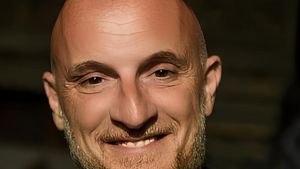 La lezione di Pirandello all’Oratorio di San Martino con Papage