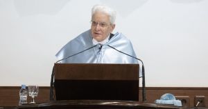 Il diritto internazionale trasformato in alibi per non agire contro il terrore. Spunti dal discorso di Mattarella