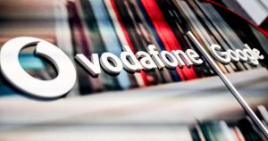 Torri tlc, Tim e Vodafone avviano una joint venture e fanno crollare Inwit