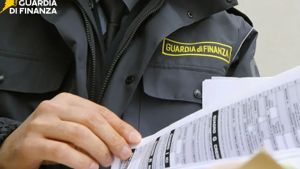 Contrabbando di benzina e gasolio, maxi sequestro in Friuli: oltre 400mila litri di idrocarburi