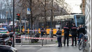 Tram 9: la telefonata, 12 secondi e l’impatto. Ecco la timeline del deragliamento, decisiva per capire cosa è successo