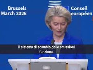 Caro energia, Von Der Leyen: Dobbiamo aggiornare meccanismo Ets e abbassare tasse elettricità