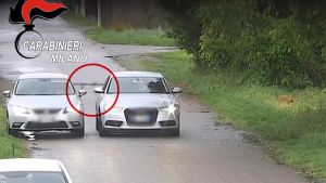 Parabiago, spacciavano cocaina in tutto il territorio: arrestati due pusher