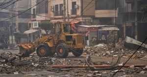 Letter: Trump's Iran war is indeed 'unleashed chaos'