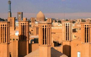 İran yolculuğu:İtiraz ve İsyan