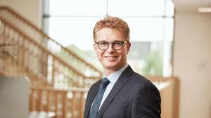 Et valg mel­lem slin­gre­kurs eller en kon­kret plan for at gøre Dan­mark stær­ke­re og ri­ge­re