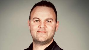 Vi op­for­drer til en grun­dig be­lys­ning af Bør­ne­hu­set Skjold