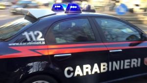 Busta piena di carta anziché di soldi: così è stato incastrato il truffatore degli anziani