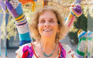 ‘She Embroidered Her Love in Colored Threads’