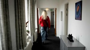 Her sæt­ter vi ord på det svære, før det vok­ser sig stør­re: Er det klogt at lukke os?