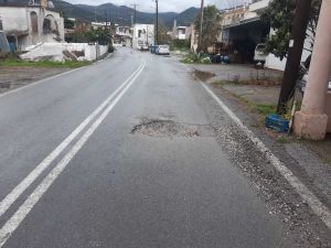 Με µισές δουλειές… δεν...