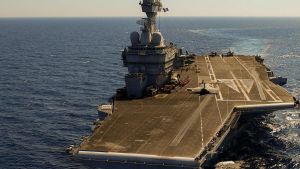 Fa jogging con Strava sulla Charles de Gaulle e svela la posizione esatta della portaerei