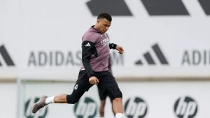 Mbappé debe jugar con Francia