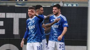 Como-Pisa 5-0: i lariani calano una 