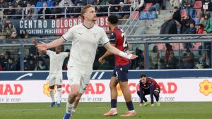 La Lazio passa a Bologna, doppietta di Taylor /