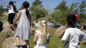 Når et barn mister skolen, betaler mange prisen: Her har vi et forslag