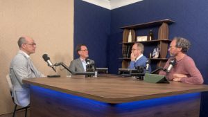 Moet je de Bijbel letterlijk of figuurlijk lezen? ‘Het bewust weglaten van die vraag is oneerbiedig’