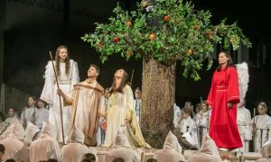 Škofjeloški pasijon preplavil ulice