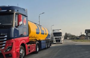 Prevoznici krenuli u proteste: Zabilježene prve blokade na granicama, MUP RS na terenu